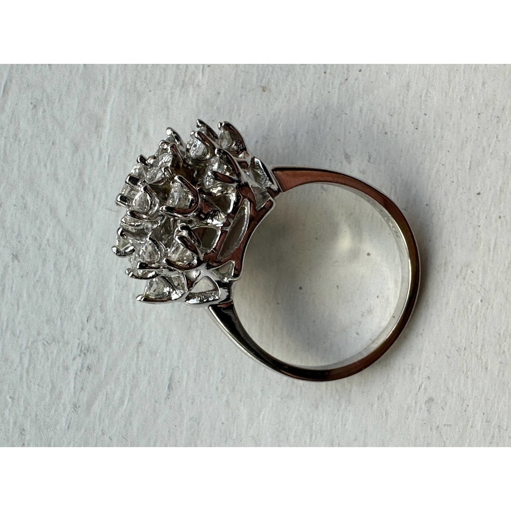 Vintage diamond and 14k white gold cocktail ring - Picture 8 of 11